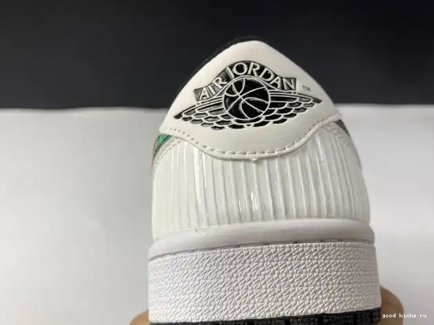 CW0418-006 Low 1 (2020) Year Retro Jordan Chinese New 0408
